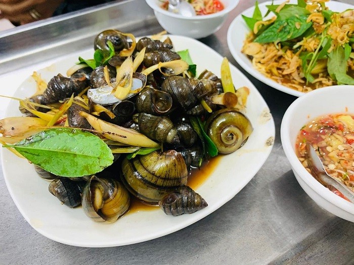 Quan Oc Ngon O Ha Noi Oc Mit Mat